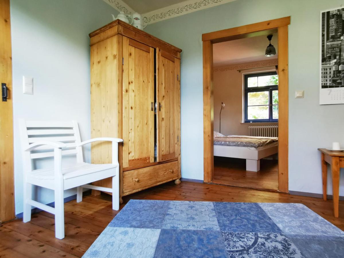 Charmantes Apartment Siebenschlaefer - Ferienwohnung Cafe 7 Weida Екстер'єр фото